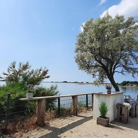 Am Dorfteich Daire *